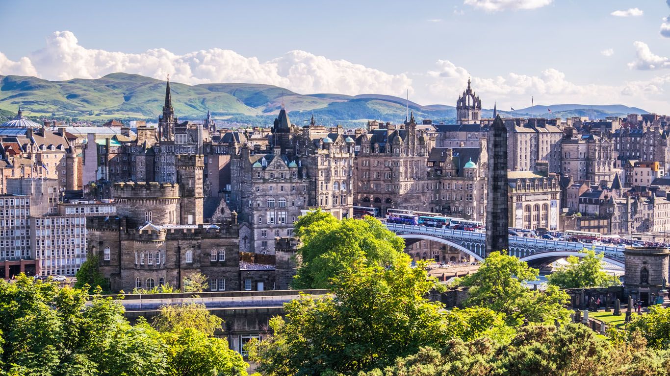 Edinburgh – London’s challenger city